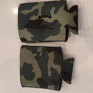 FREE WITH PURCHASE Camo Can Koozie Set